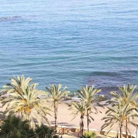 Lejlighed Large Modern Beach Front Apartment, Rooftop Pool!! Marbella