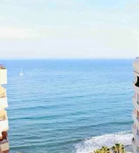 Large Modern Beach Front Apartment, Rooftop Pool!! * Marbella